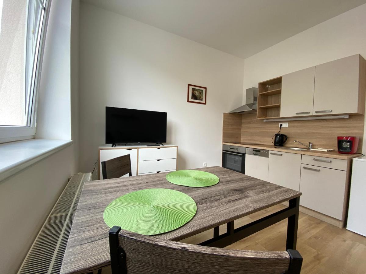 No. 34 Apartment Hradec Kralove Ngoại thất bức ảnh