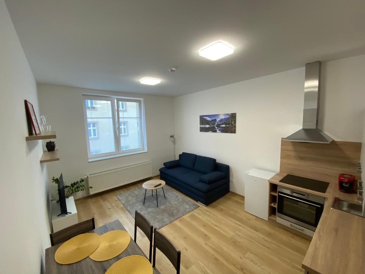 No. 34 Apartment Hradec Kralove Ngoại thất bức ảnh