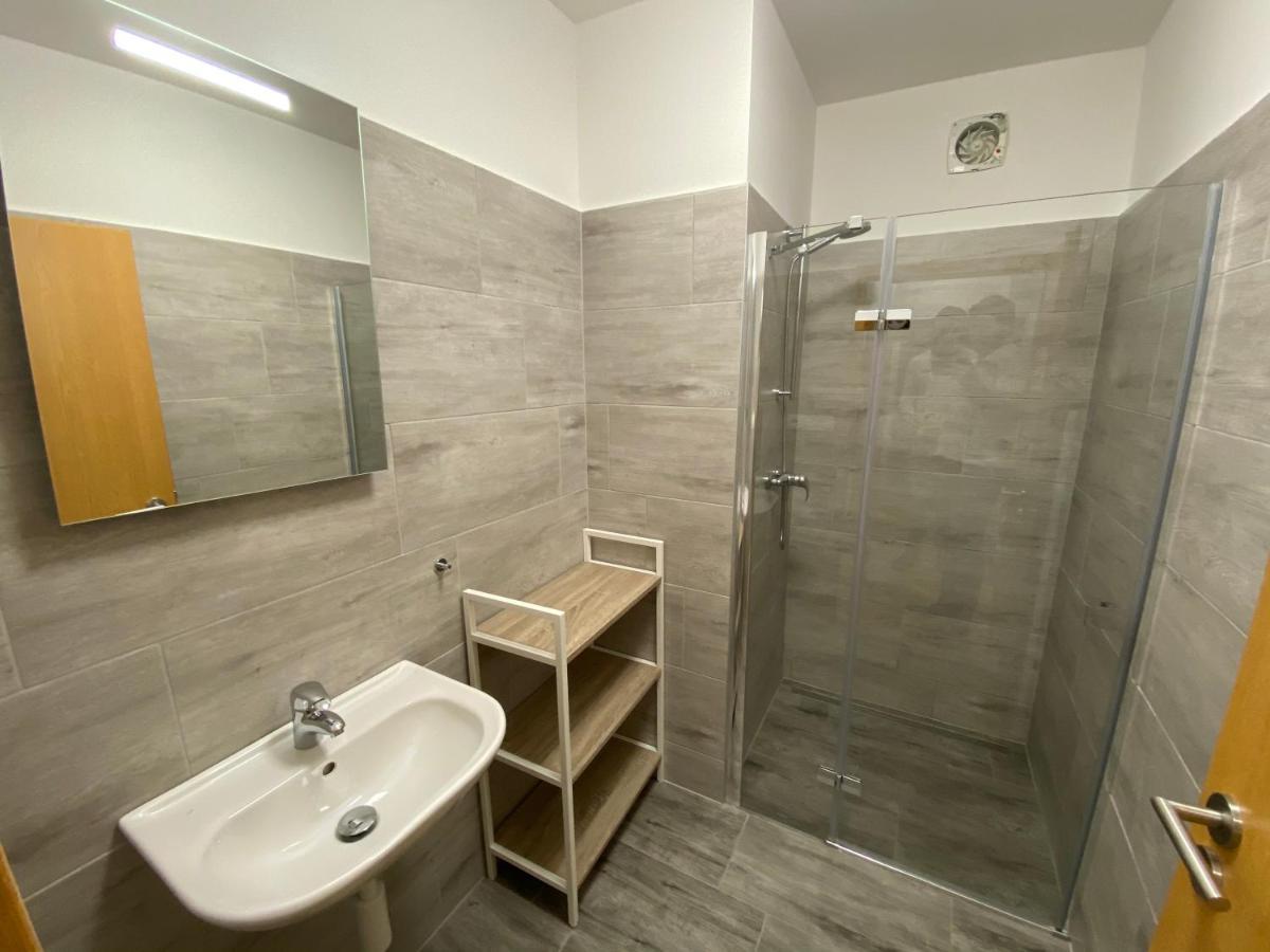 No. 34 Apartment Hradec Kralove Ngoại thất bức ảnh
